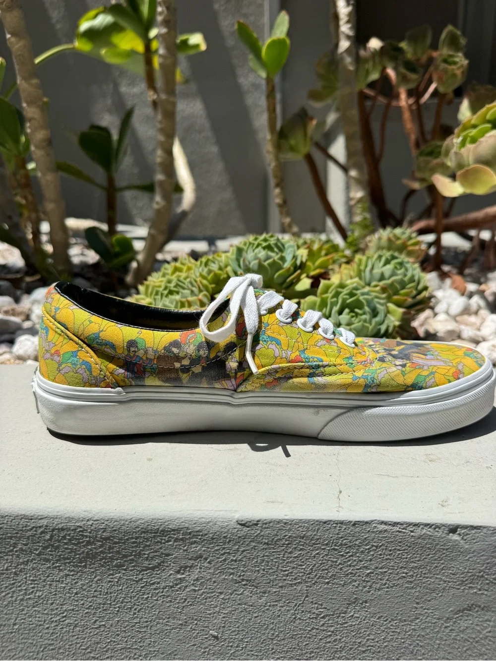 Vans | The Beatles | Yellow Submarine | Women’s Size 8.5 | Men’s Size 7